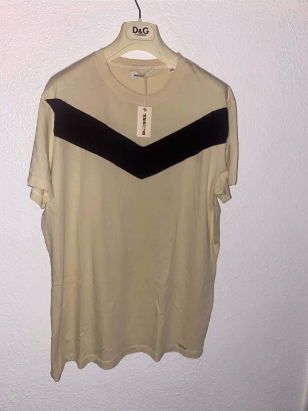 Diesel Men’s Cream T-Shirt with Black Chevron